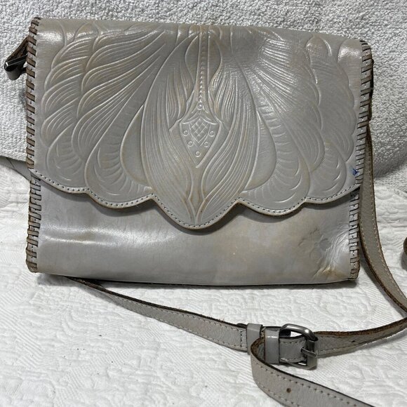 Patricia Nash Handcrafted Beige Tooled Leather Crossbody Bag Adjustable Strap - Picture 1 of 11